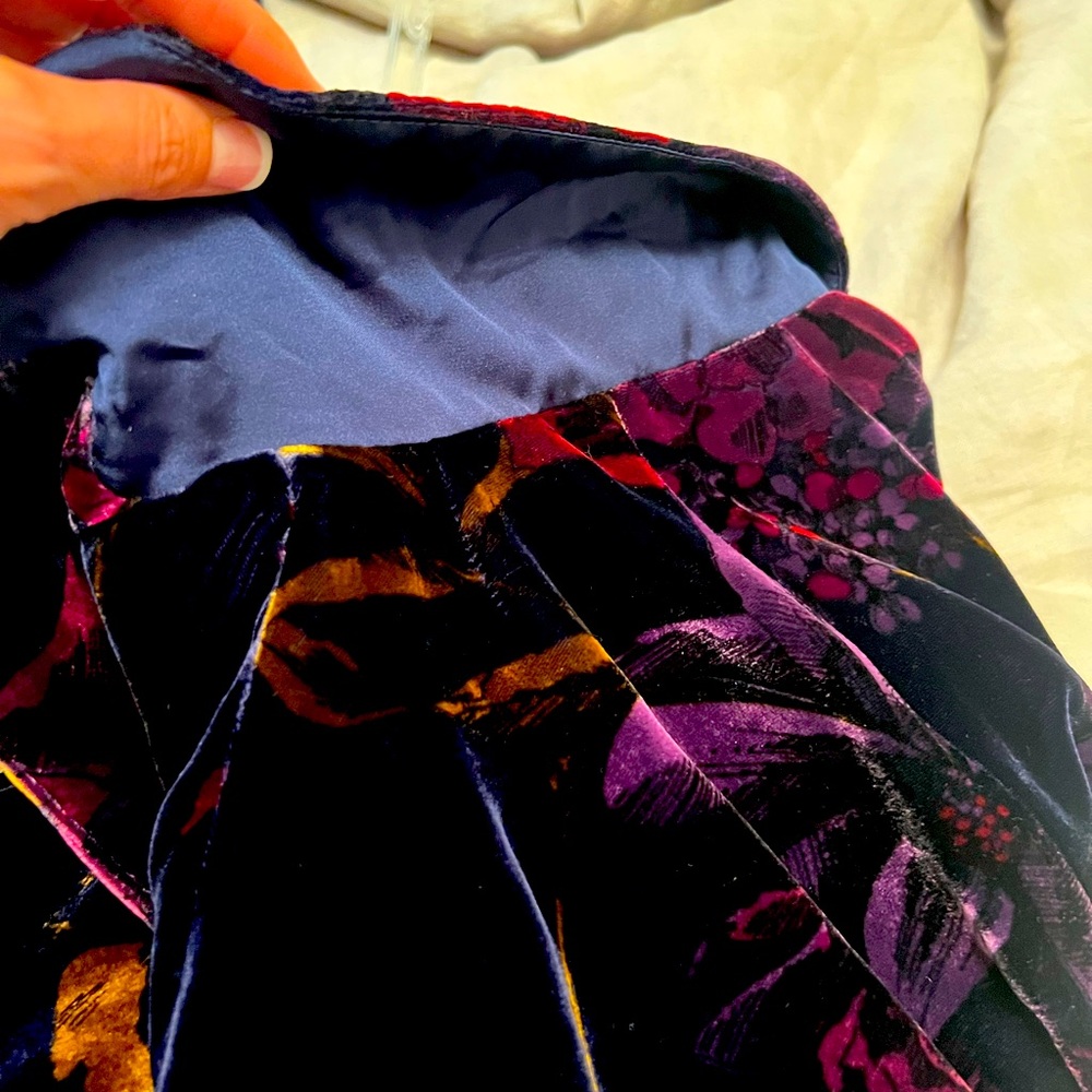 Trina Turk Velvet and Silk Smoking Jacket XS NWT - Picture 5 of 8